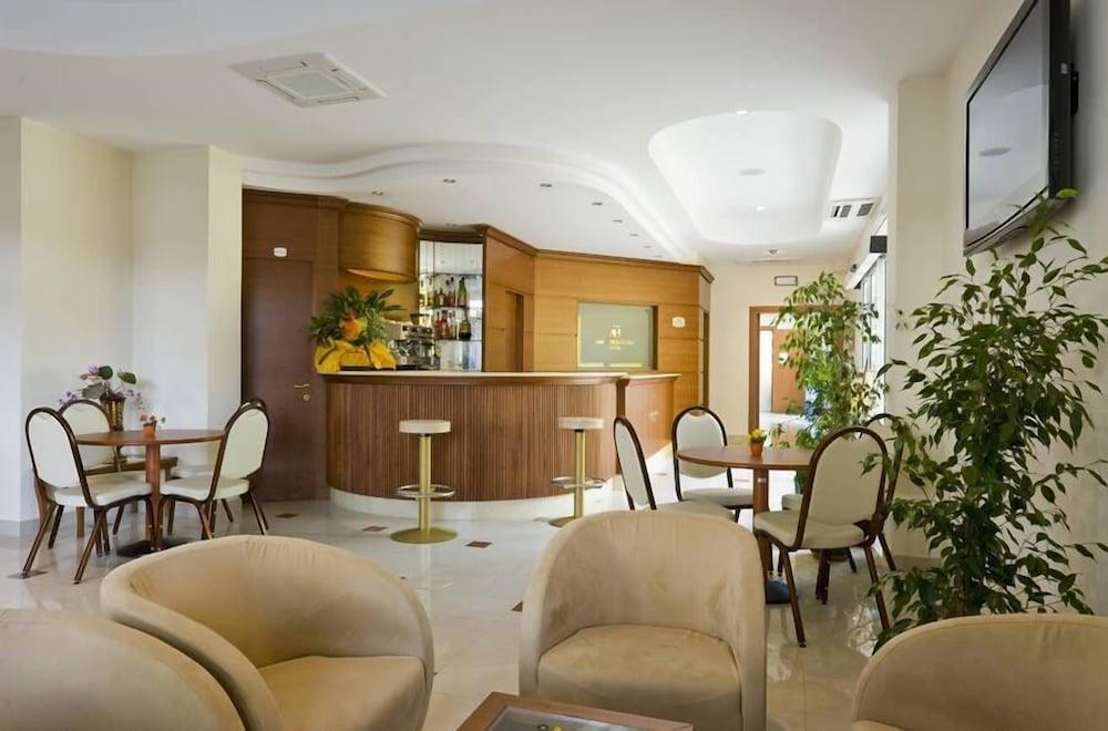 Ambasciatori Hotel
